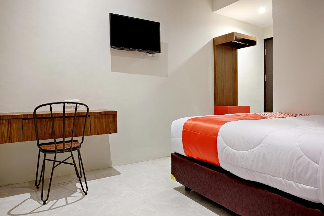 Super Oyo 2756 Anata Otel Makassar Dış mekan fotoğraf
